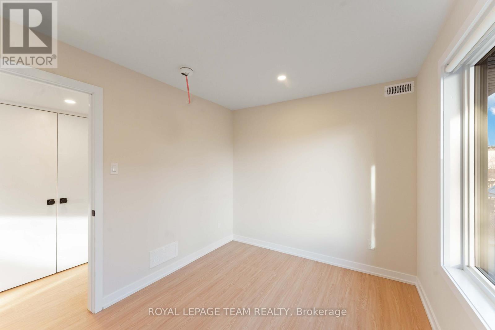 90 Elm Street, Ottawa, Ontario K1R 6N3 - Photo 15 - X12996284