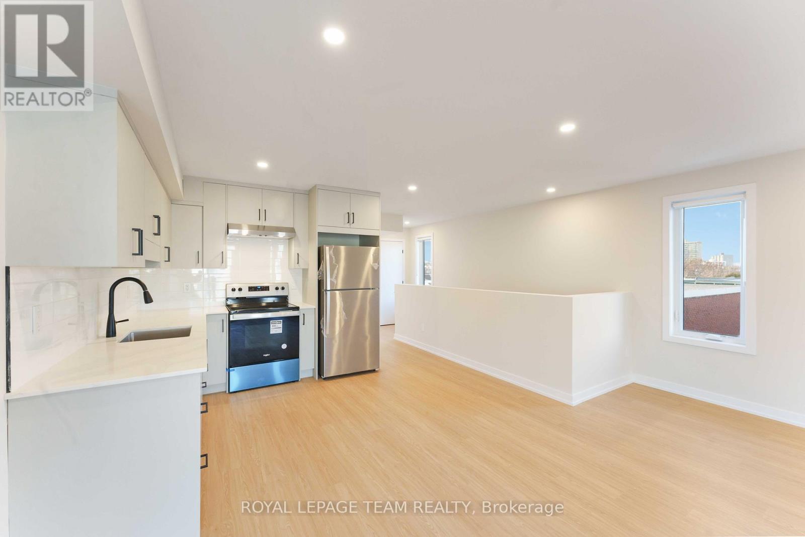 90 Elm Street, Ottawa, Ontario K1R 6N3 - Photo 8 - X12996284