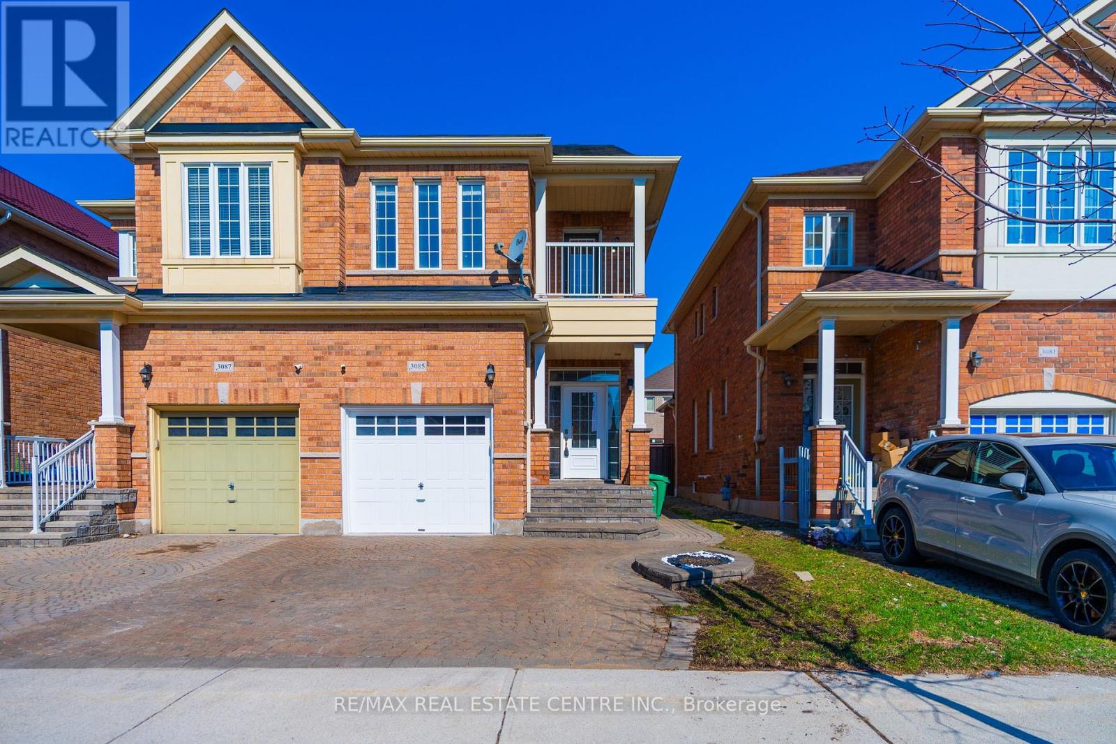 3085 Doyle Street, Mississauga, Ontario  L5M 0N2 - Photo 2 - W12994862