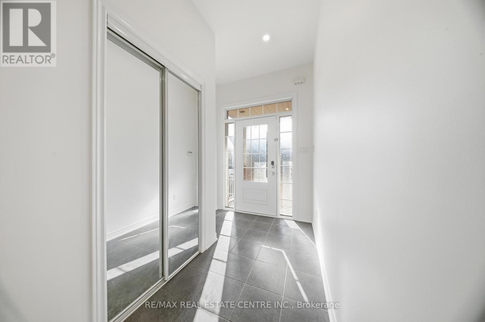 3085 Doyle Street, Mississauga, Ontario  L5M 0N2 - Photo 27 - W12994862