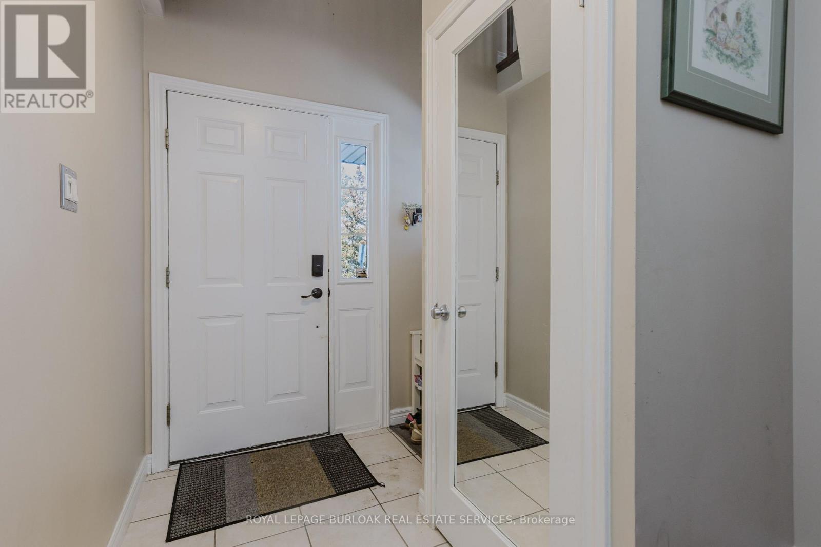 1 - 1248 Guelph Line, Burlington, Ontario  L7P 2S9 - Photo 5 - W12763360