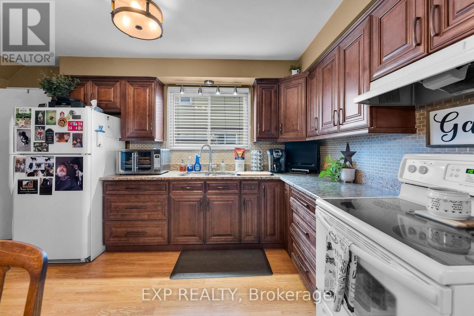 2279 Melissa Crescent, Burlington, Ontario  L7P 3T5 - Photo 13 - W12996154