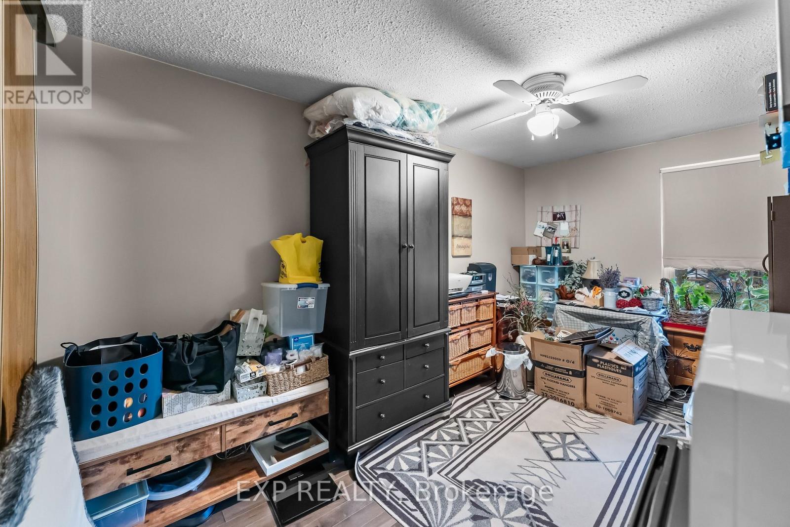 2279 Melissa Crescent, Burlington, Ontario  L7P 3T5 - Photo 22 - W12996154