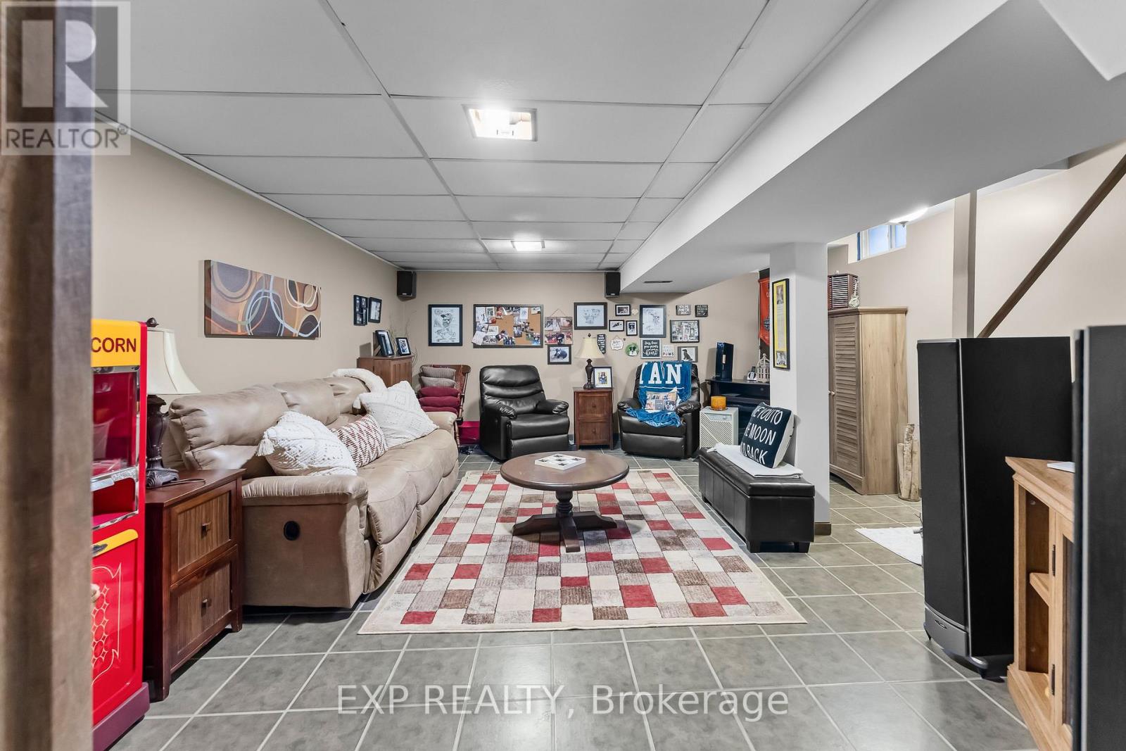 2279 Melissa Crescent, Burlington, Ontario  L7P 3T5 - Photo 24 - W12996154