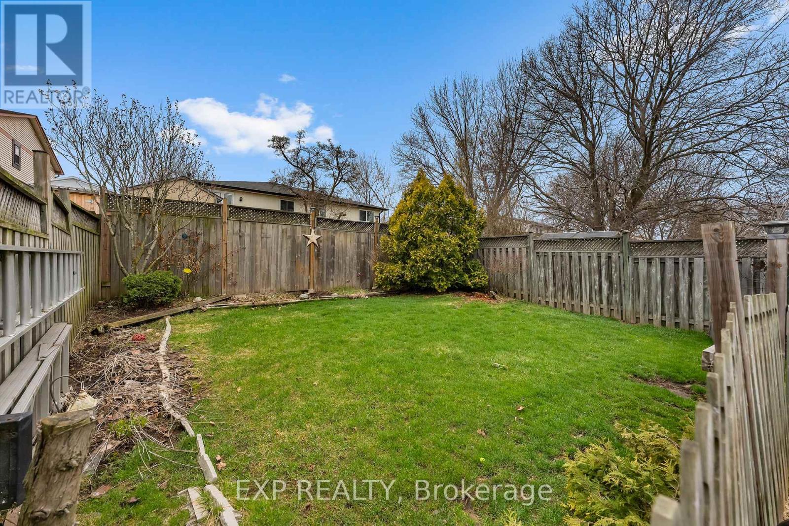 2279 Melissa Crescent, Burlington, Ontario  L7P 3T5 - Photo 29 - W12996154