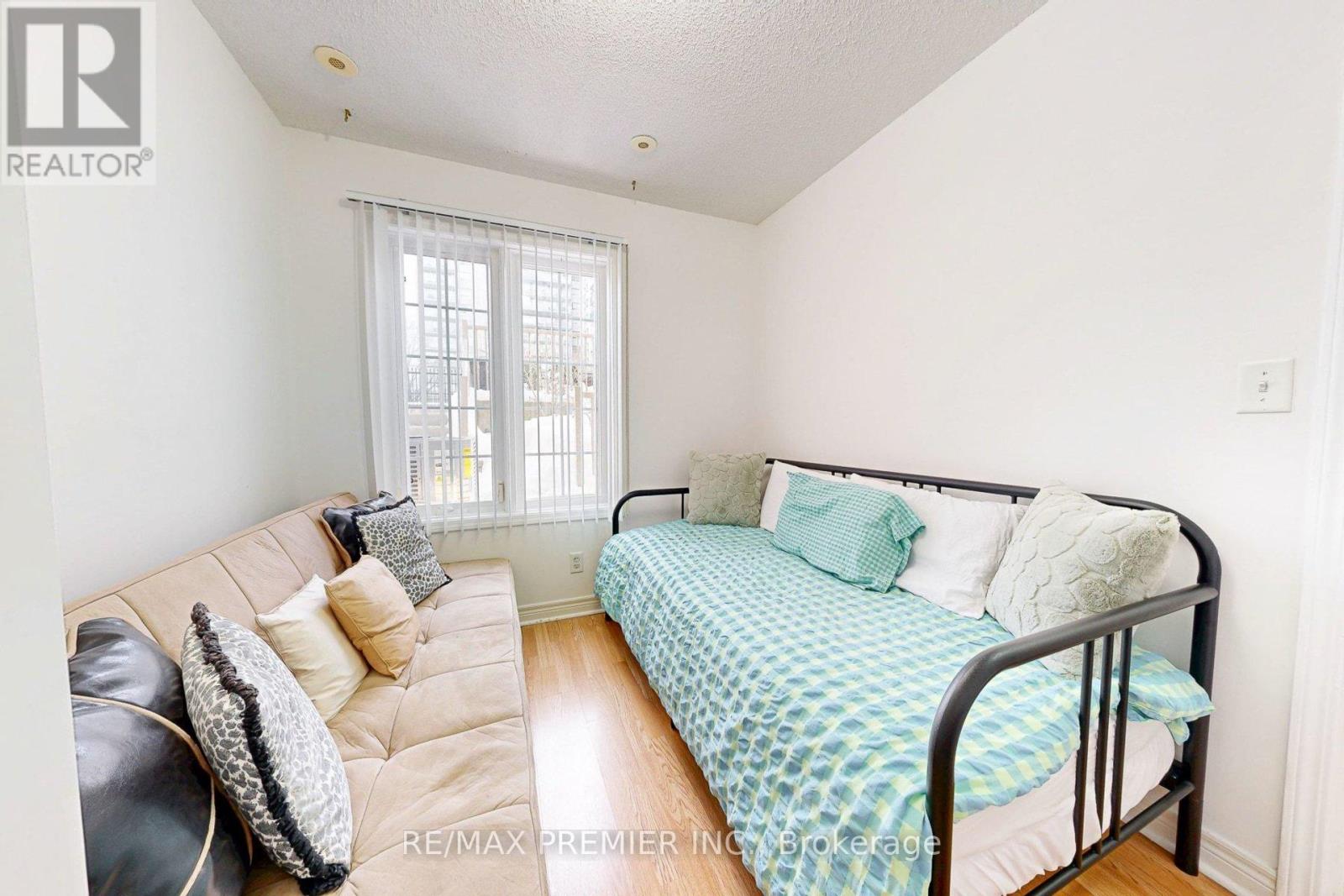 17 - 55 Cedarcroft Boulevard, Toronto (Westminster-Branson), Ontario  M2R 3Y1 - Photo 8 - C12719354