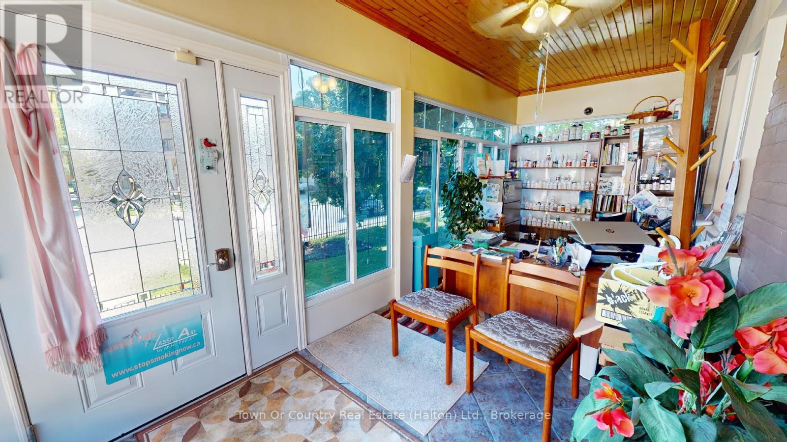 540 10th Avenue, Hanover, Ontario  N4N 2P4 - Photo 11 - X12996022