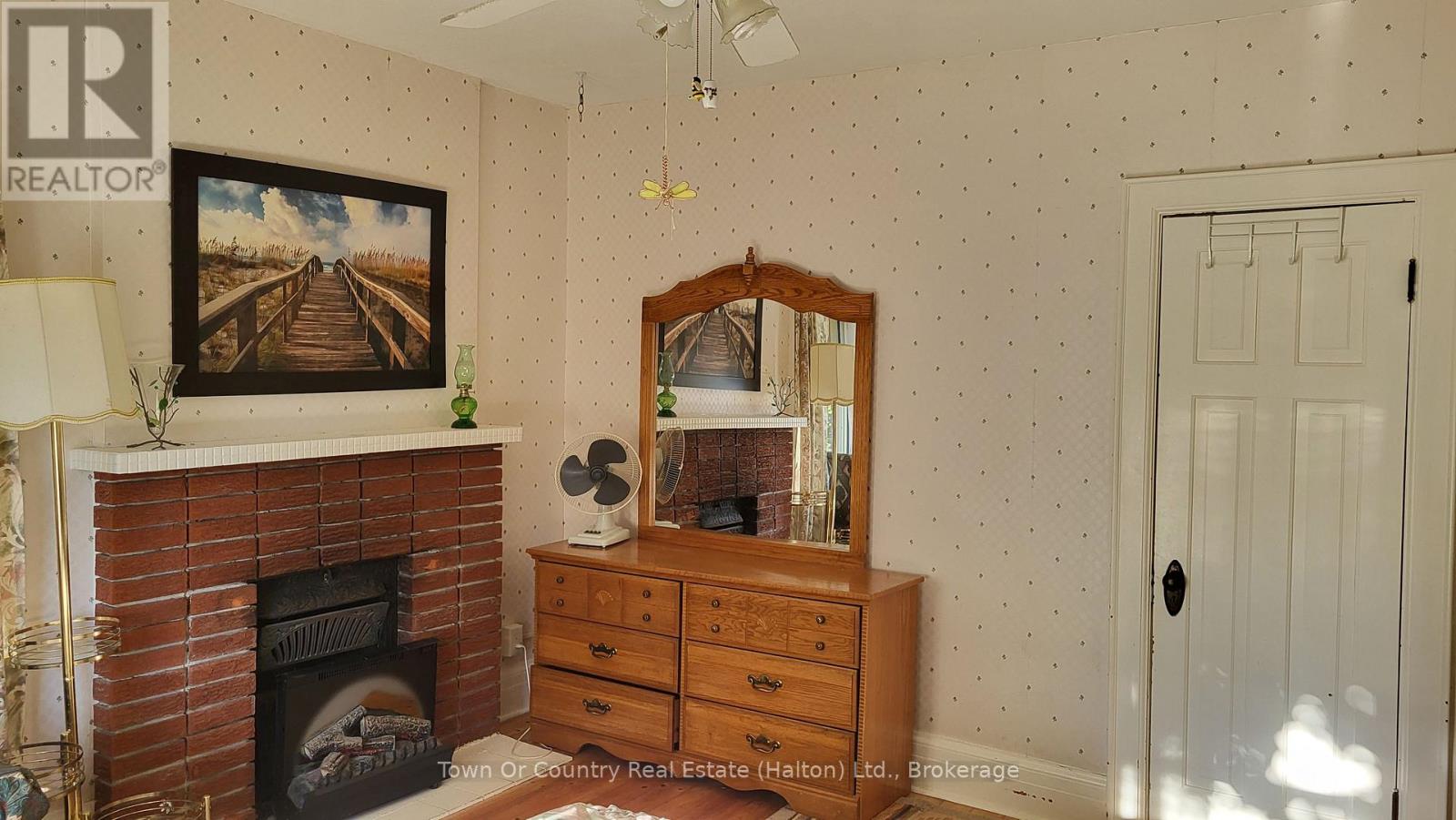 540 10th Avenue, Hanover, Ontario  N4N 2P4 - Photo 45 - X12996022