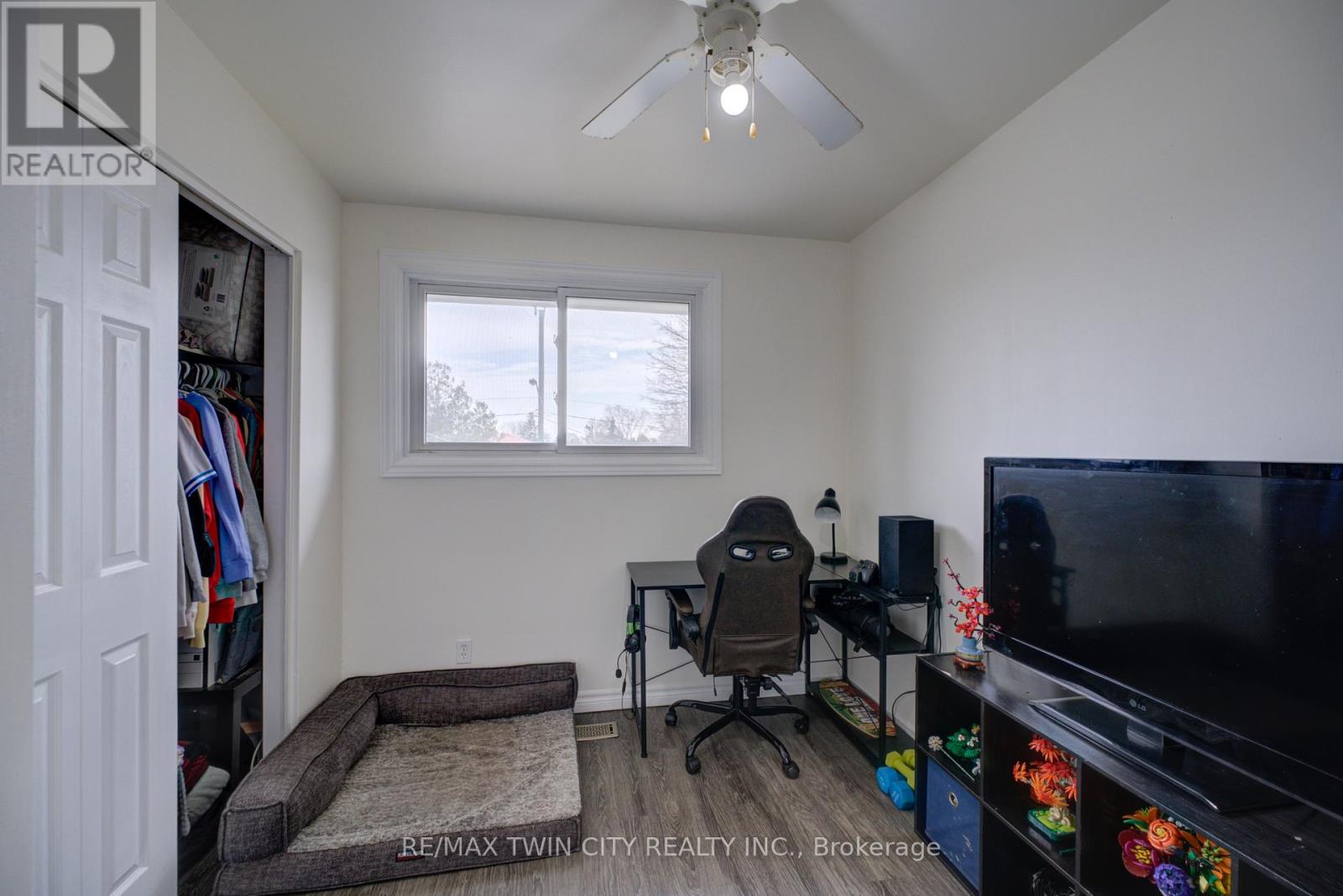 B - 32 Morley Avenue, Brantford, Ontario  N3S 7A9 - Photo 19 - X12995812