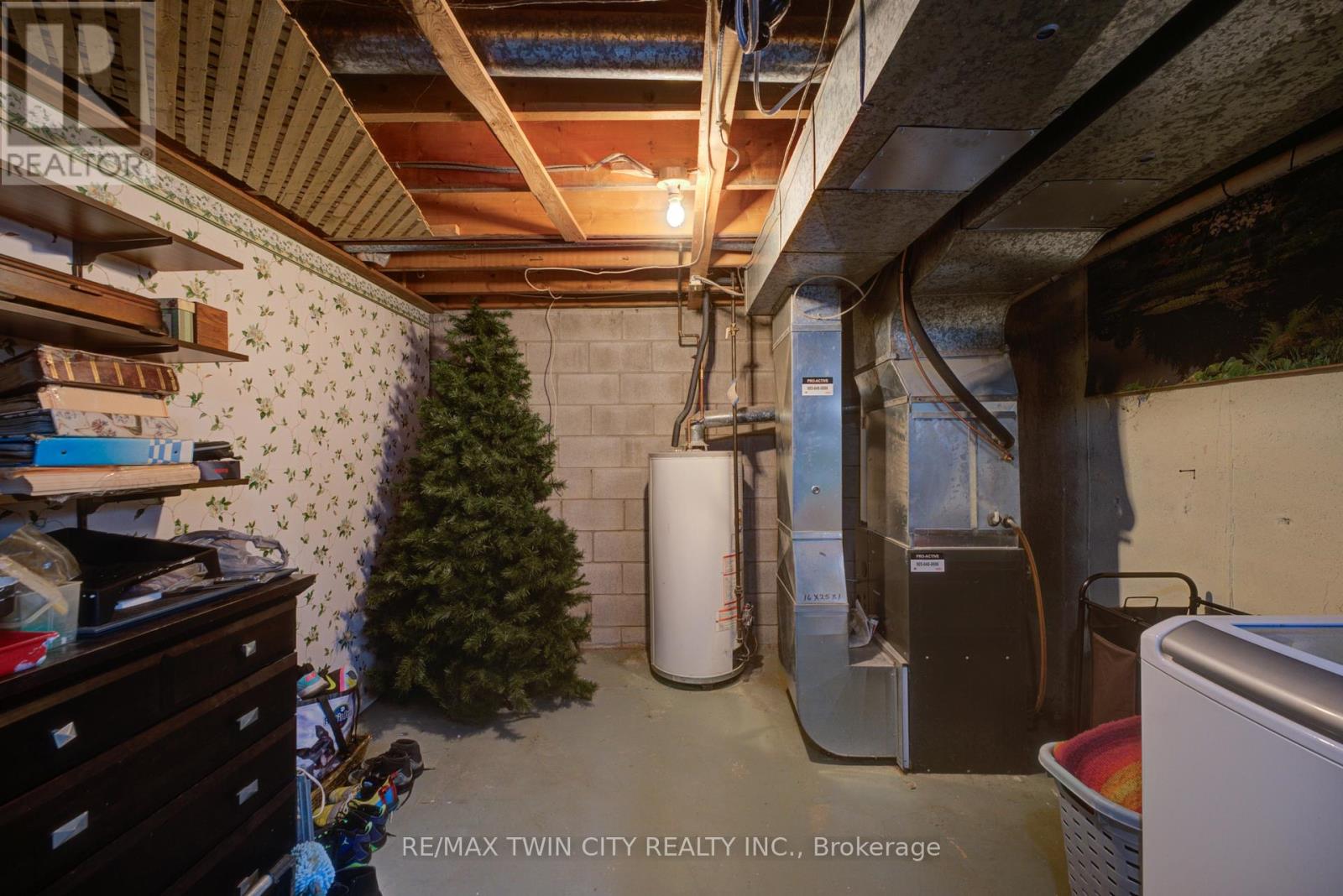 B - 32 Morley Avenue, Brantford, Ontario  N3S 7A9 - Photo 24 - X12995812