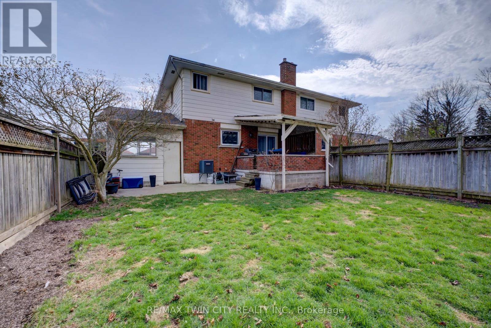 B - 32 Morley Avenue, Brantford, Ontario  N3S 7A9 - Photo 28 - X12995812