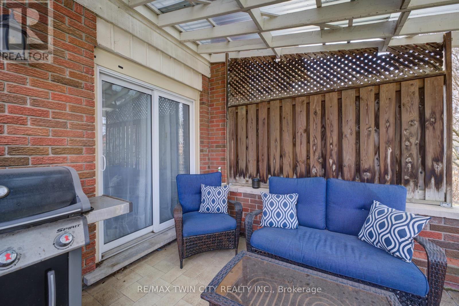 B - 32 Morley Avenue, Brantford, Ontario  N3S 7A9 - Photo 29 - X12995812