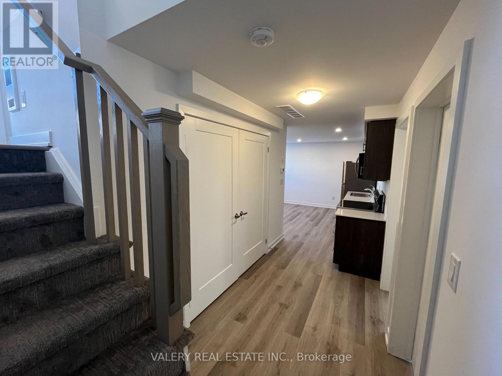 514 - 4263 Fourth Avenue, Niagara Falls, Ontario  L2E 0C2 - Photo 10 - X12995820