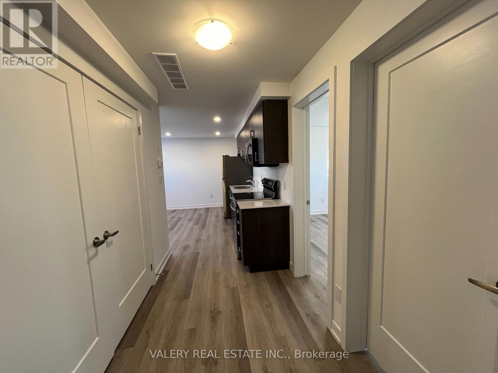 514 - 4263 Fourth Avenue, Niagara Falls, Ontario  L2E 0C2 - Photo 11 - X12995820