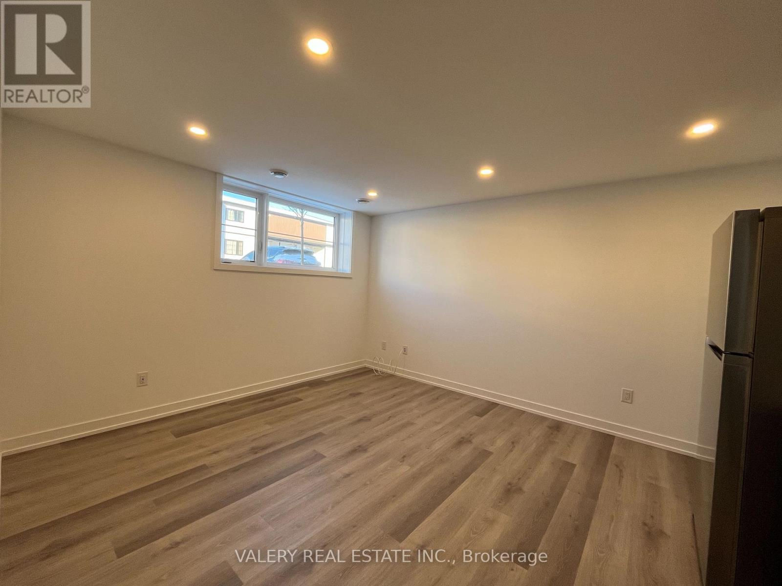 514 - 4263 Fourth Avenue, Niagara Falls, Ontario  L2E 0C2 - Photo 12 - X12995820