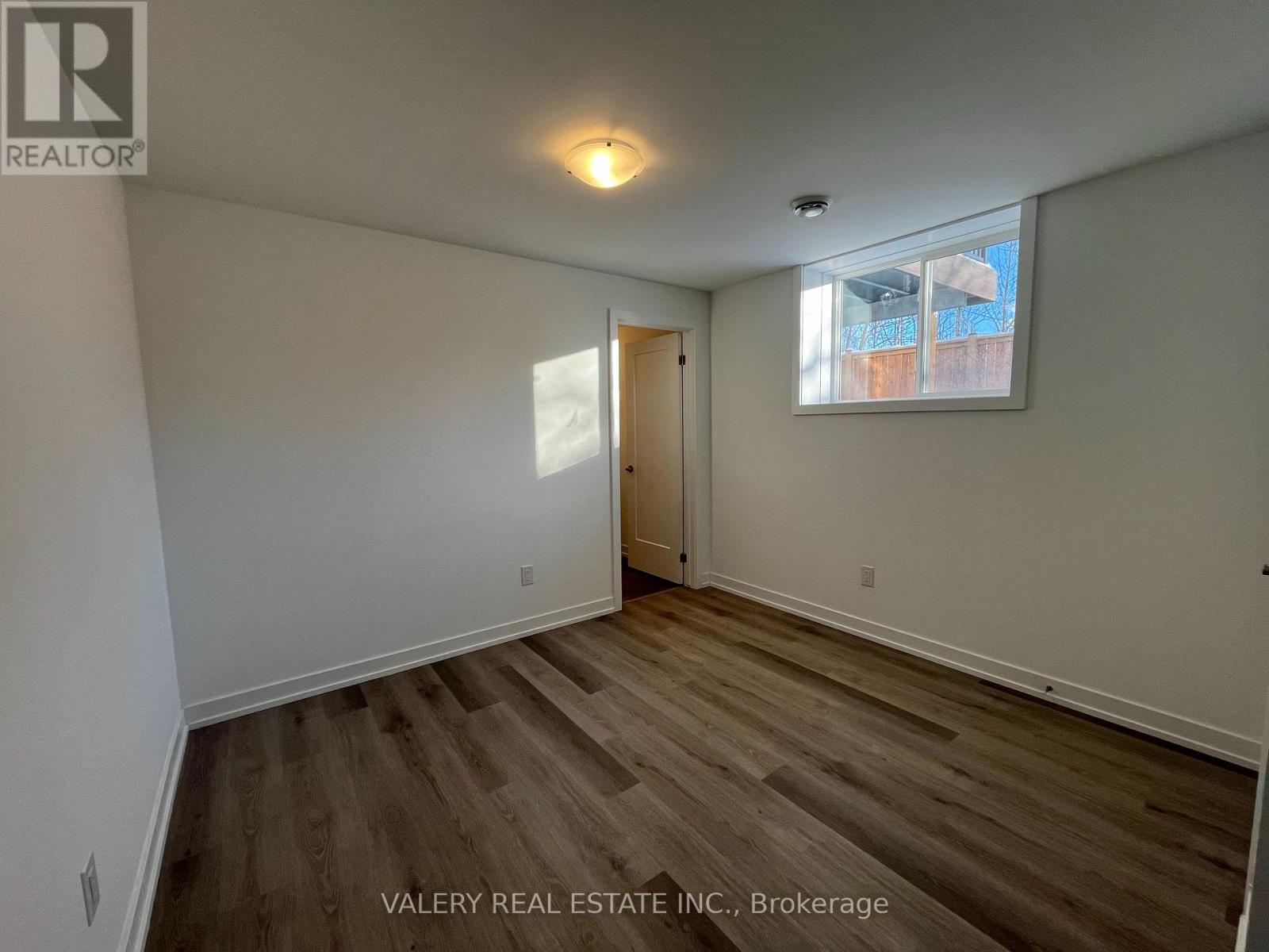 514 - 4263 Fourth Avenue, Niagara Falls, Ontario  L2E 0C2 - Photo 5 - X12995820