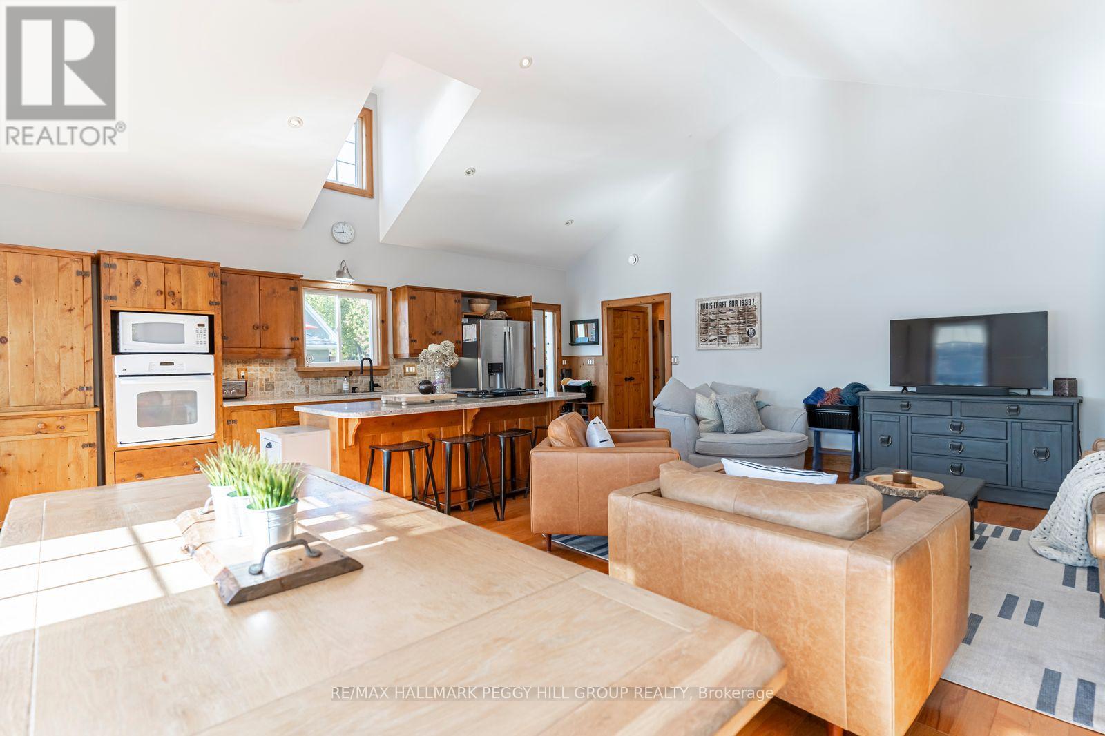 3978 South Portage Road, Huntsville, Ontario  P1H 2J3 - Photo 5 - X12995862