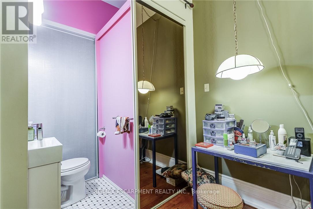 315 Aberdeen Street, Hamilton, Ontario  L8P 2R6 - Photo 20 - X12995894