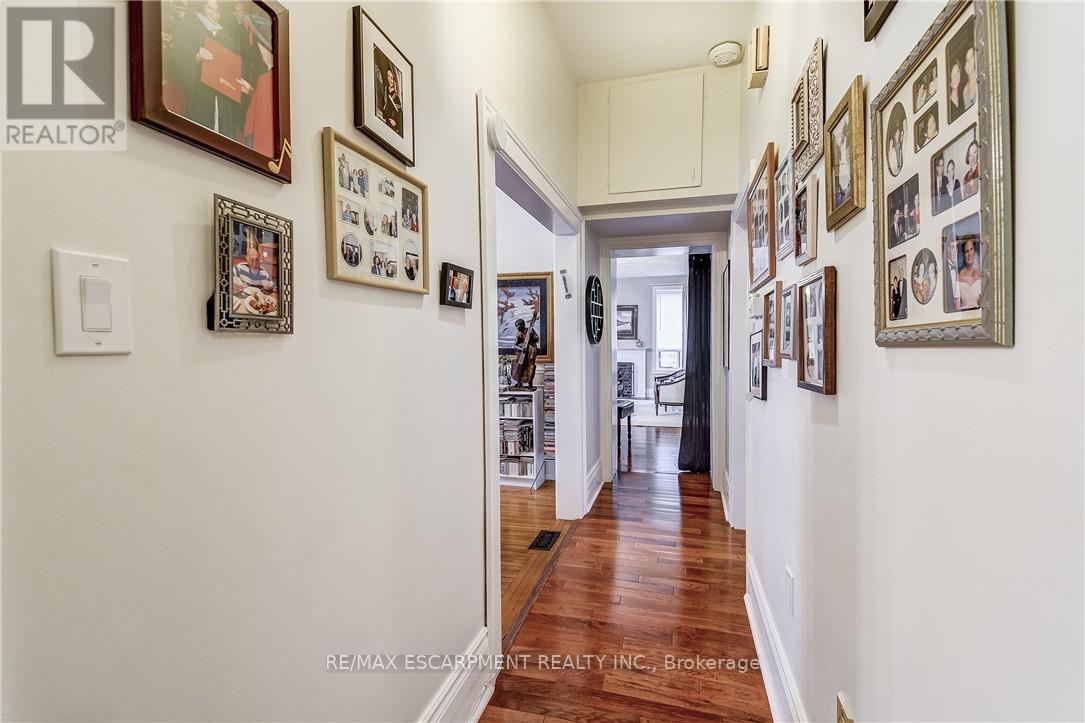 315 Aberdeen Street, Hamilton, Ontario  L8P 2R6 - Photo 27 - X12995894