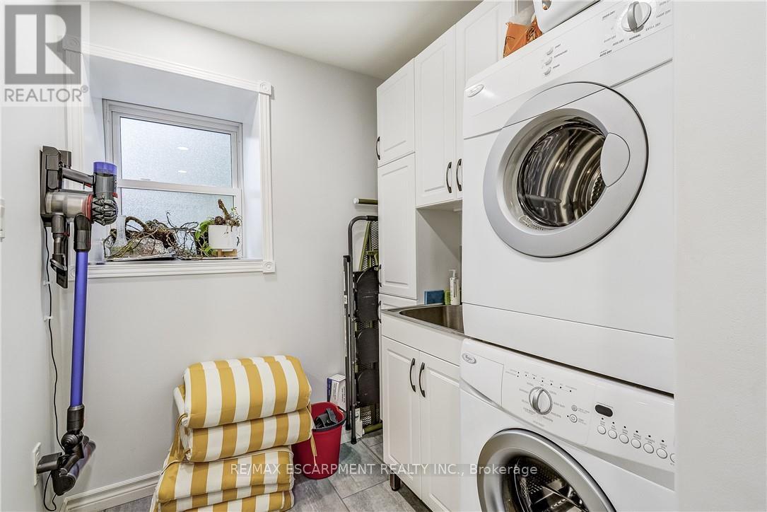 315 Aberdeen Street, Hamilton, Ontario  L8P 2R6 - Photo 33 - X12995894