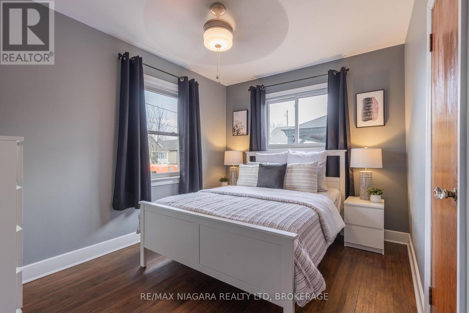 88 Garnet Street, St. Catharines, Ontario  L2M 5G4 - Photo 12 - X12996024