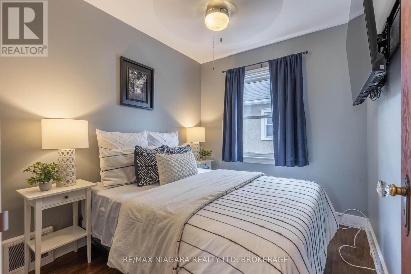 88 Garnet Street, St. Catharines, Ontario  L2M 5G4 - Photo 13 - X12996024