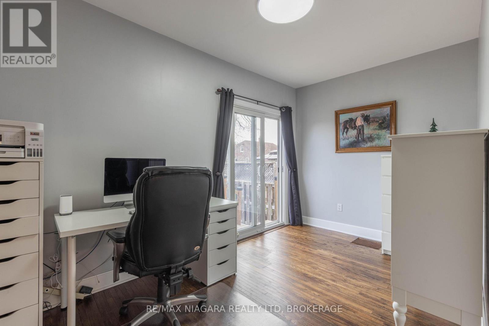 88 Garnet Street, St. Catharines, Ontario  L2M 5G4 - Photo 14 - X12996024