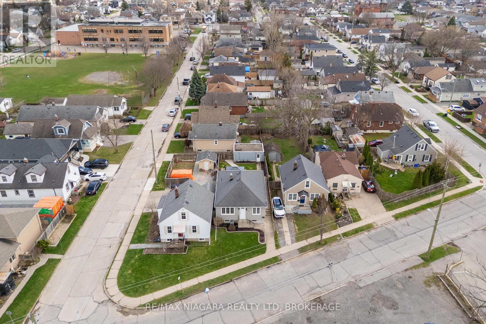 88 Garnet Street, St. Catharines, Ontario  L2M 5G4 - Photo 29 - X12996024