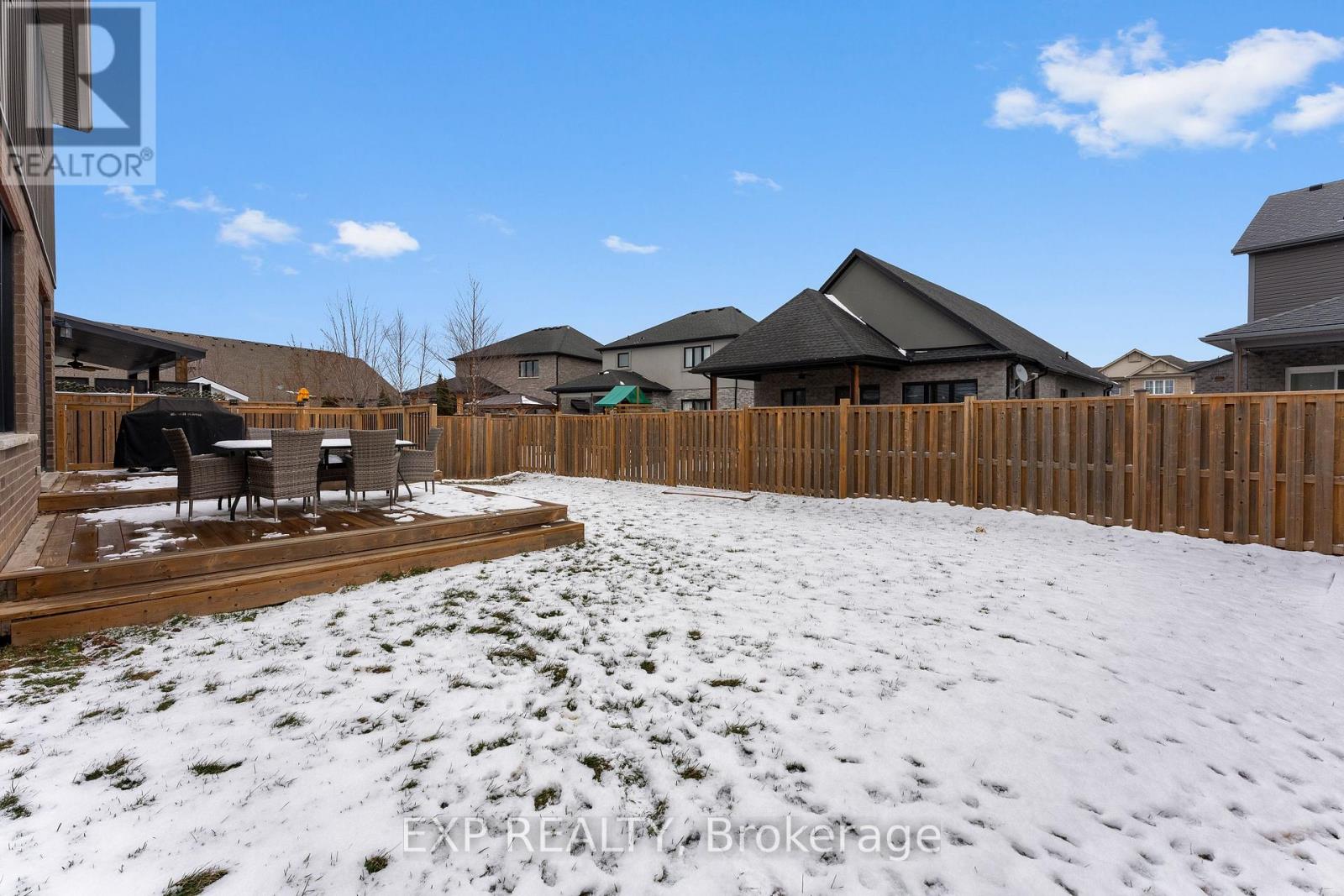 153 Susan Drive, Pelham, Ontario  L3E 0B2 - Photo 43 - X12996034