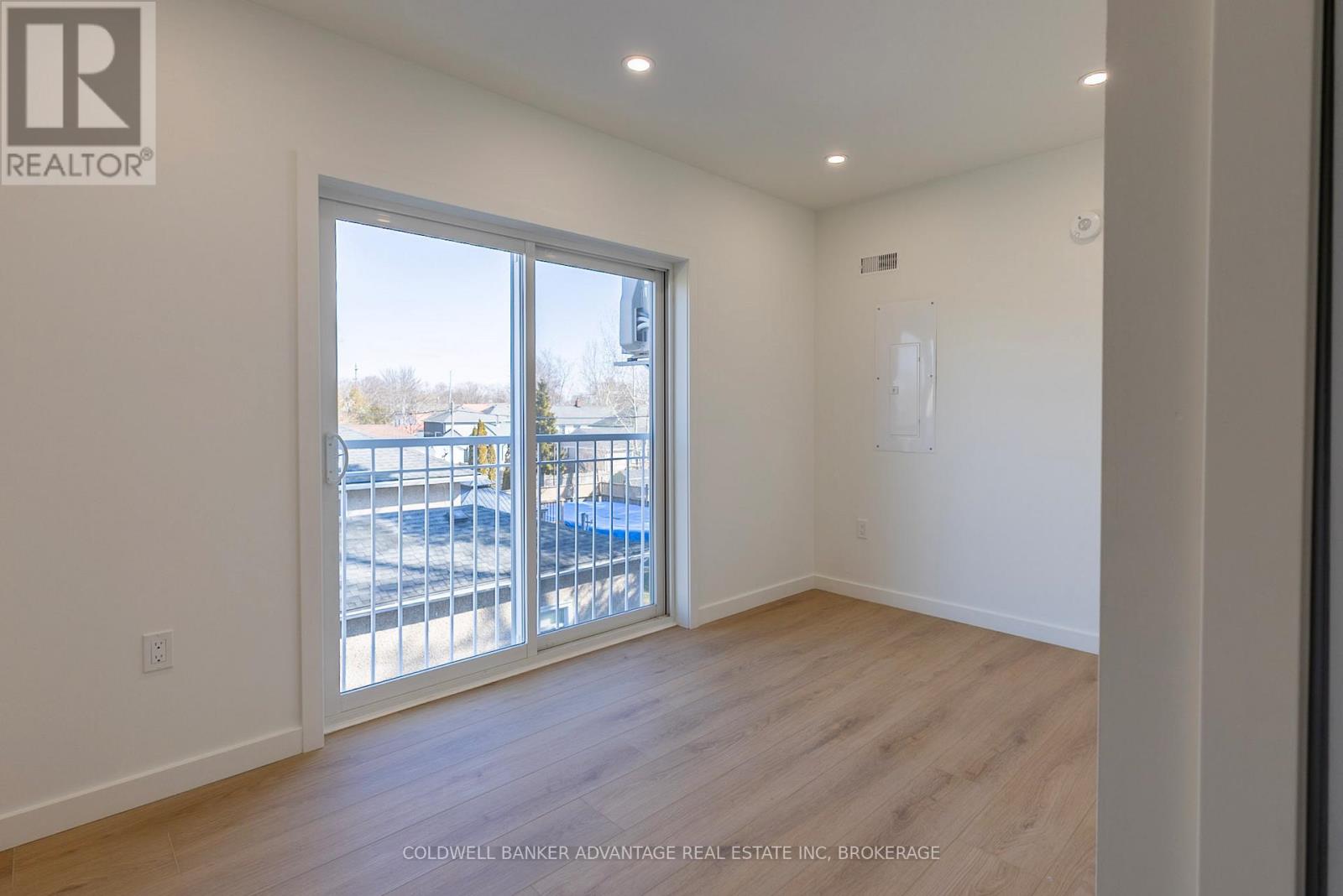 3 - 433 Sugarloaf Street, Port Colborne, Ontario  L3K 2P3 - Photo 6 - X12996112