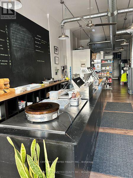 170 Hunter Street W, Peterborough, Ontario  K9H 2L2 - Photo 2 - X12827216