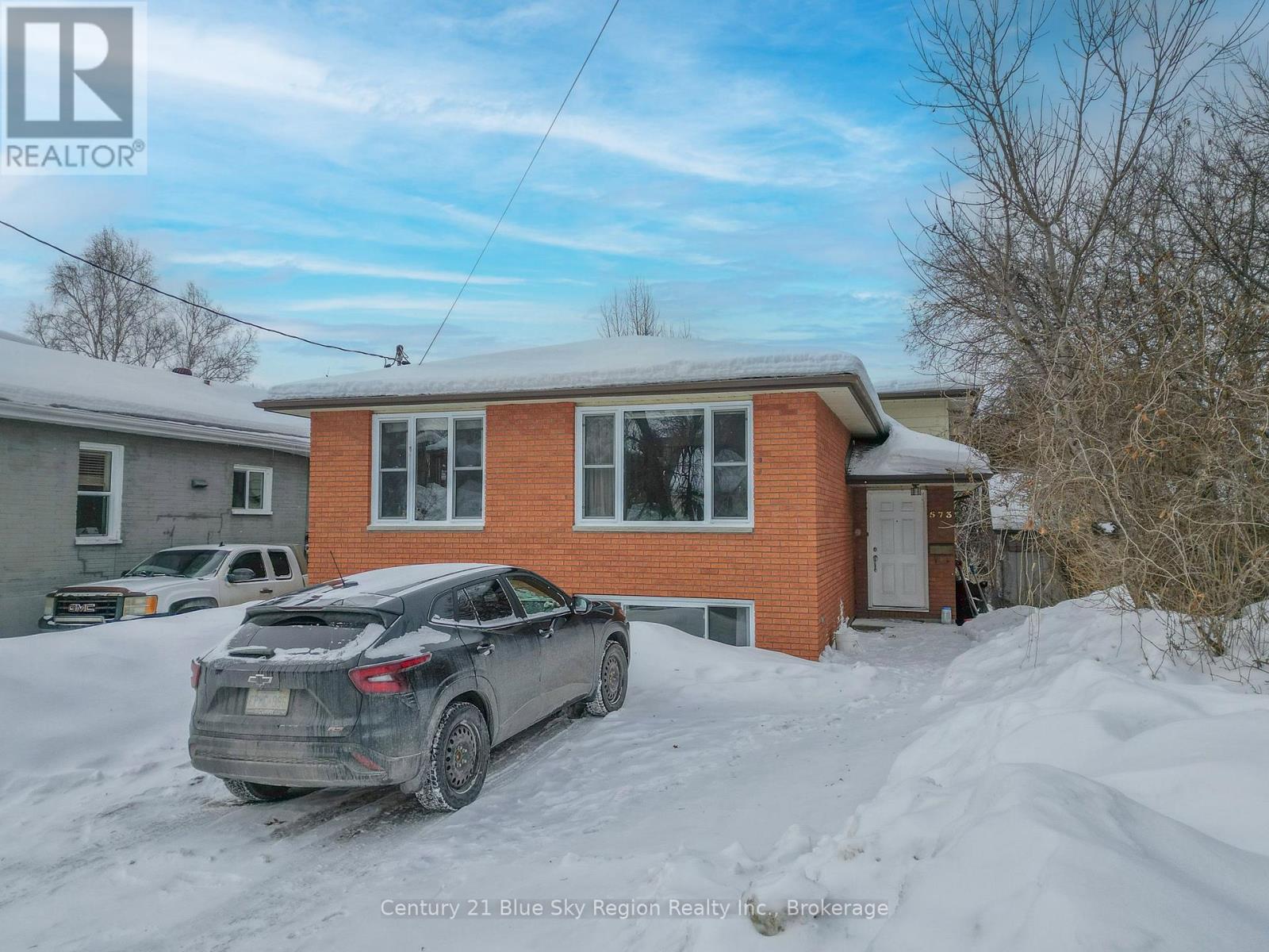 573 Mcleod Street, North Bay, Ontario  P1B 5S9 - Photo 1 - X12996008