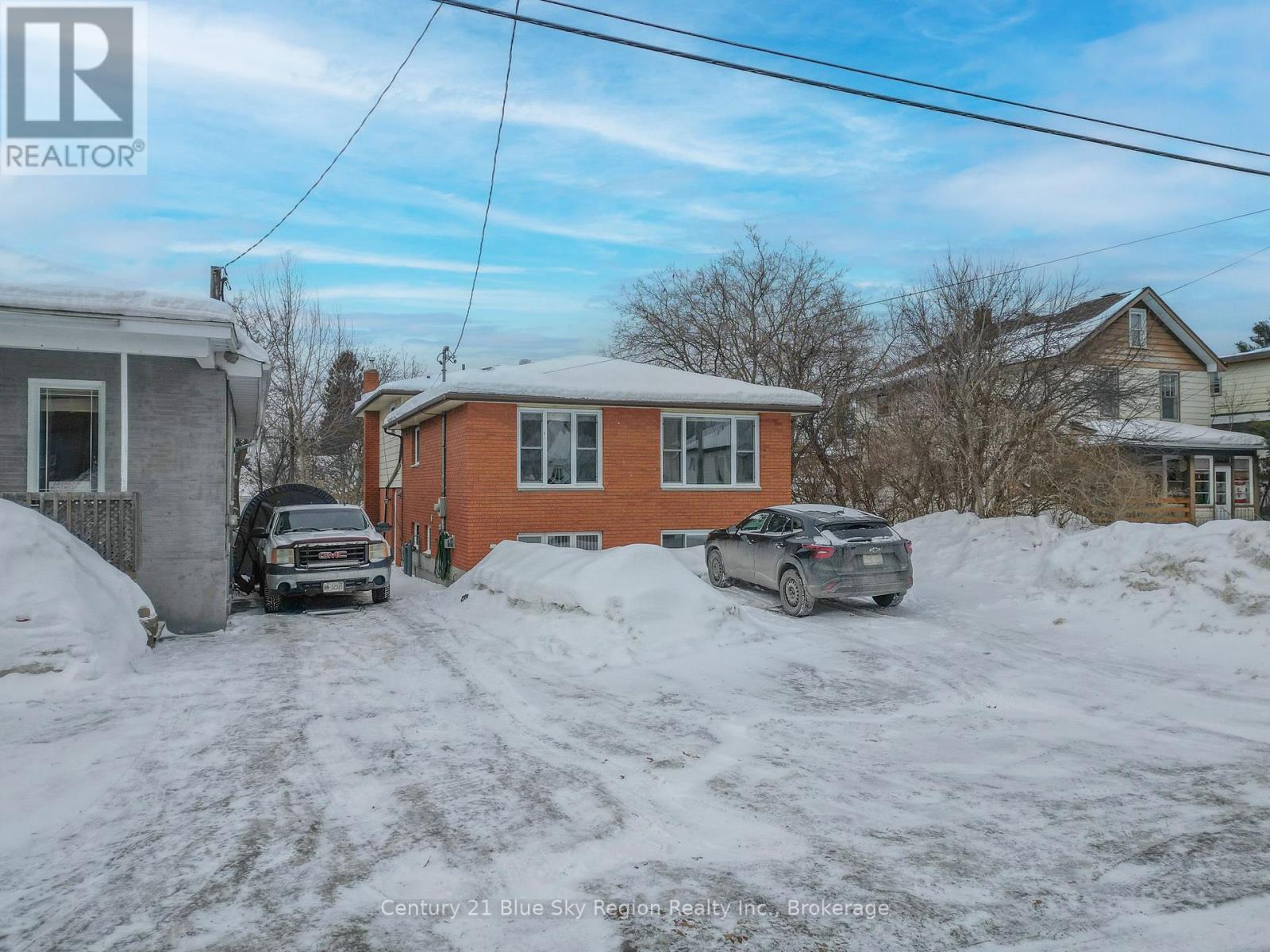 573 Mcleod Street, North Bay, Ontario  P1B 5S9 - Photo 3 - X12996008
