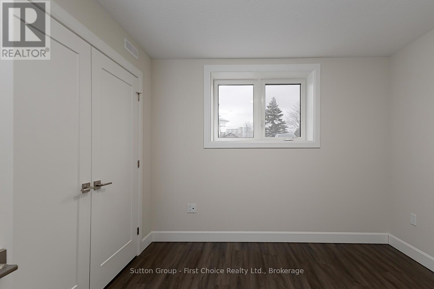 Unit 32 - 3202 Vivian Line, Stratford, Ontario  N5A 0K6 - Photo 13 - X12996040