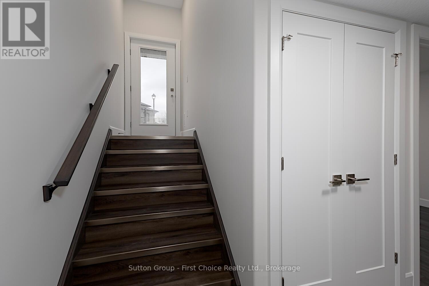 Unit 32 - 3202 Vivian Line, Stratford, Ontario  N5A 0K6 - Photo 14 - X12996040