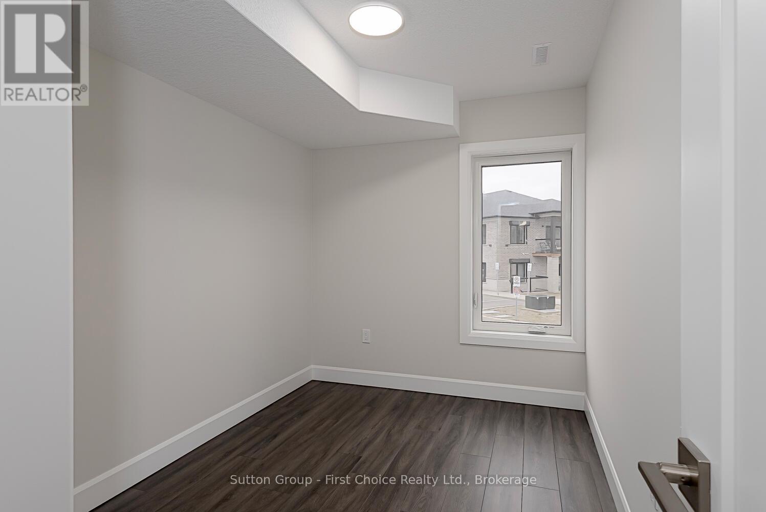 Unit 30 - 3202 Vivian Line, Stratford, Ontario  N5A 0K6 - Photo 12 - X12996046