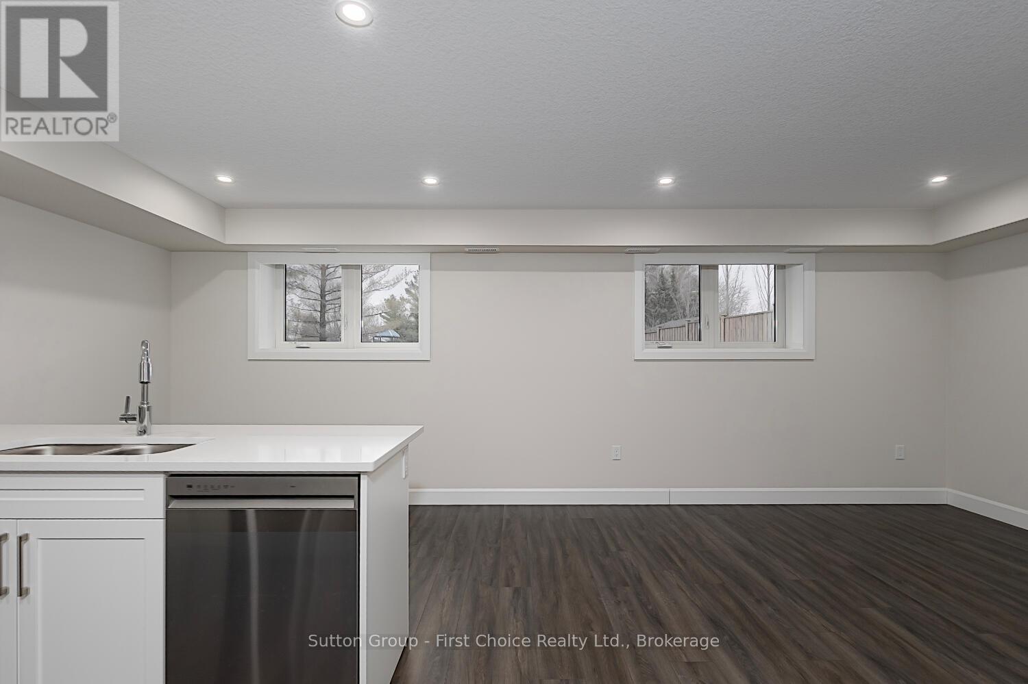 Unit 27 - 3202 Vivian Line, Stratford, Ontario  N5A 0K6 - Photo 10 - X12996056