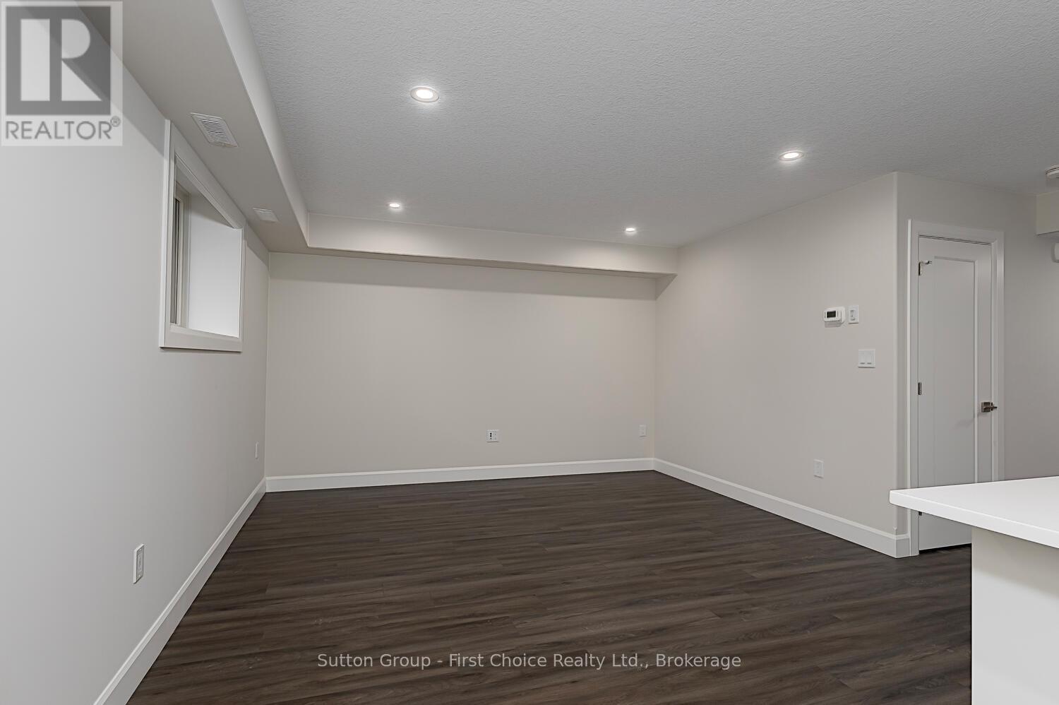 Unit 27 - 3202 Vivian Line, Stratford, Ontario  N5A 0K6 - Photo 11 - X12996056