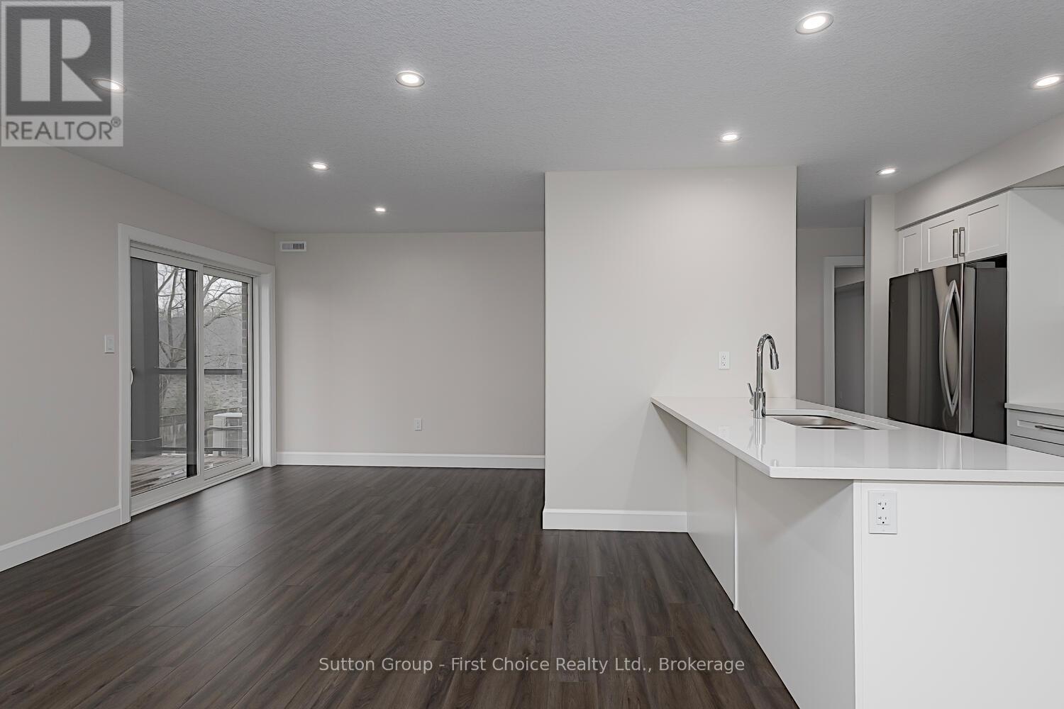 Unit 38 - 3202 Vivian Line, Stratford, Ontario  N5A 0K6 - Photo 11 - X12996090