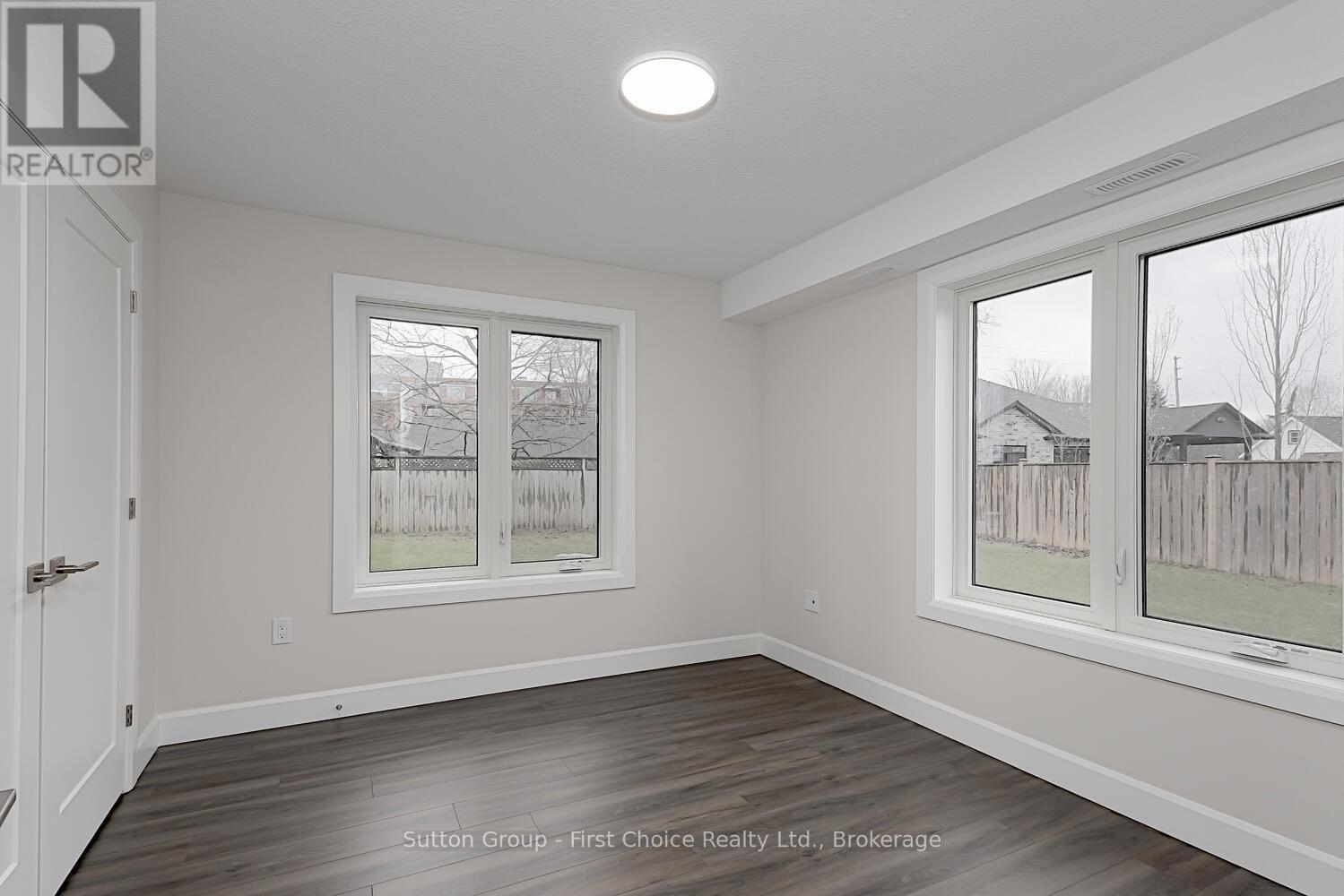 Unit 37 - 3202 Vivian Line, Stratford, Ontario  N5A 0K6 - Photo 13 - X12996106