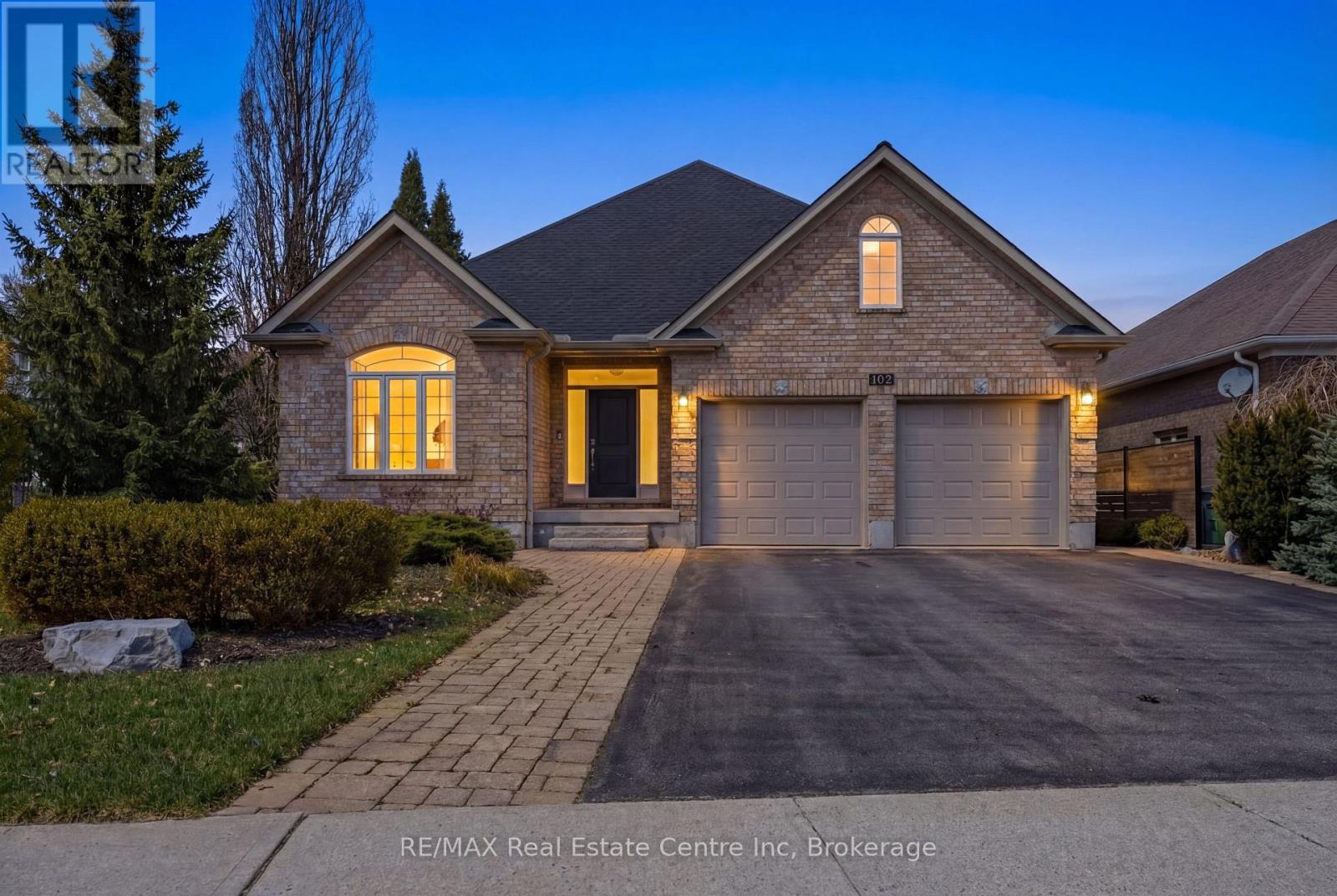 102 KORTRIGHT ROAD E, Guelph, Ontario