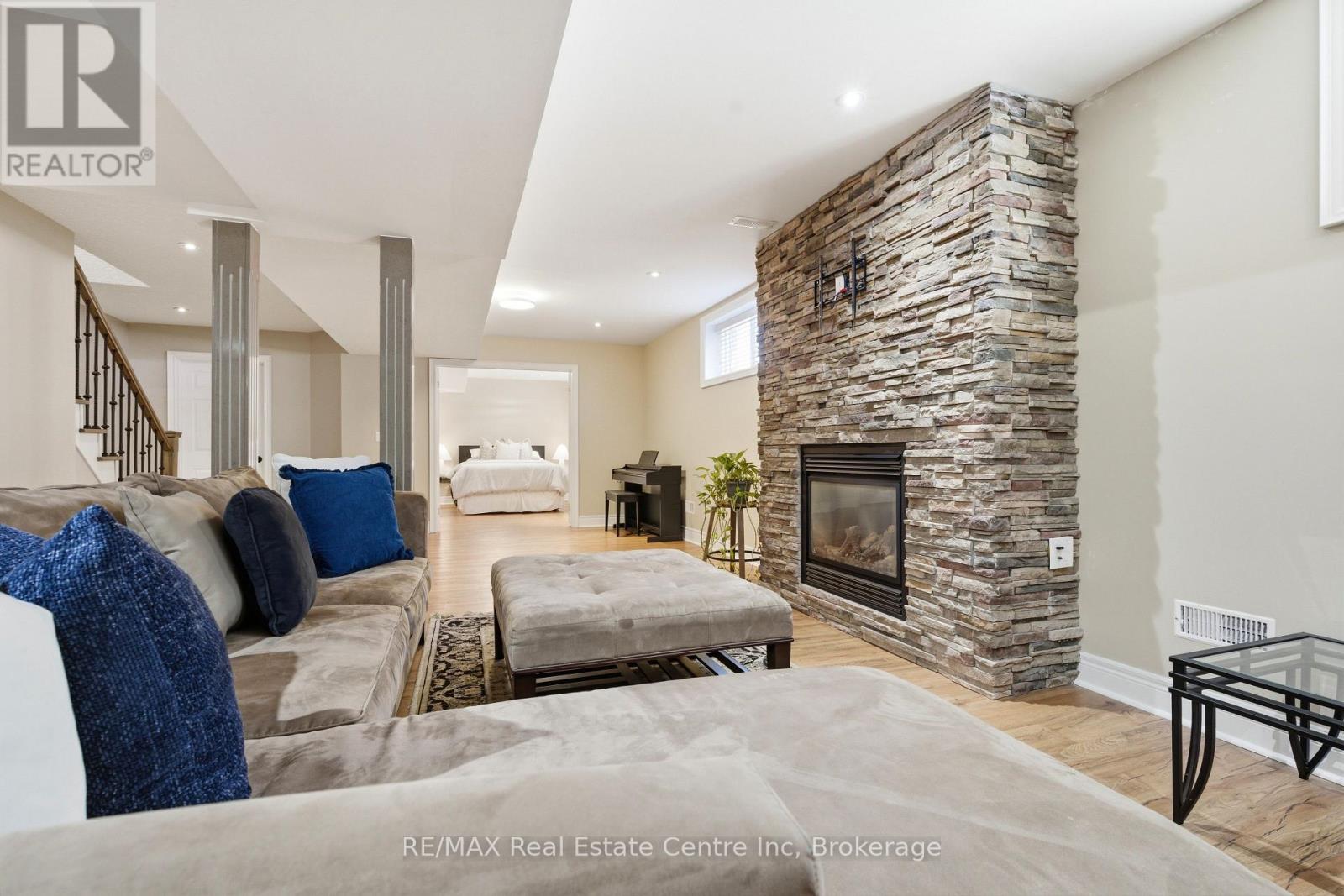 102 Kortright Road E, Guelph, Ontario  N1G 0A5 - Photo 36 - X12996208