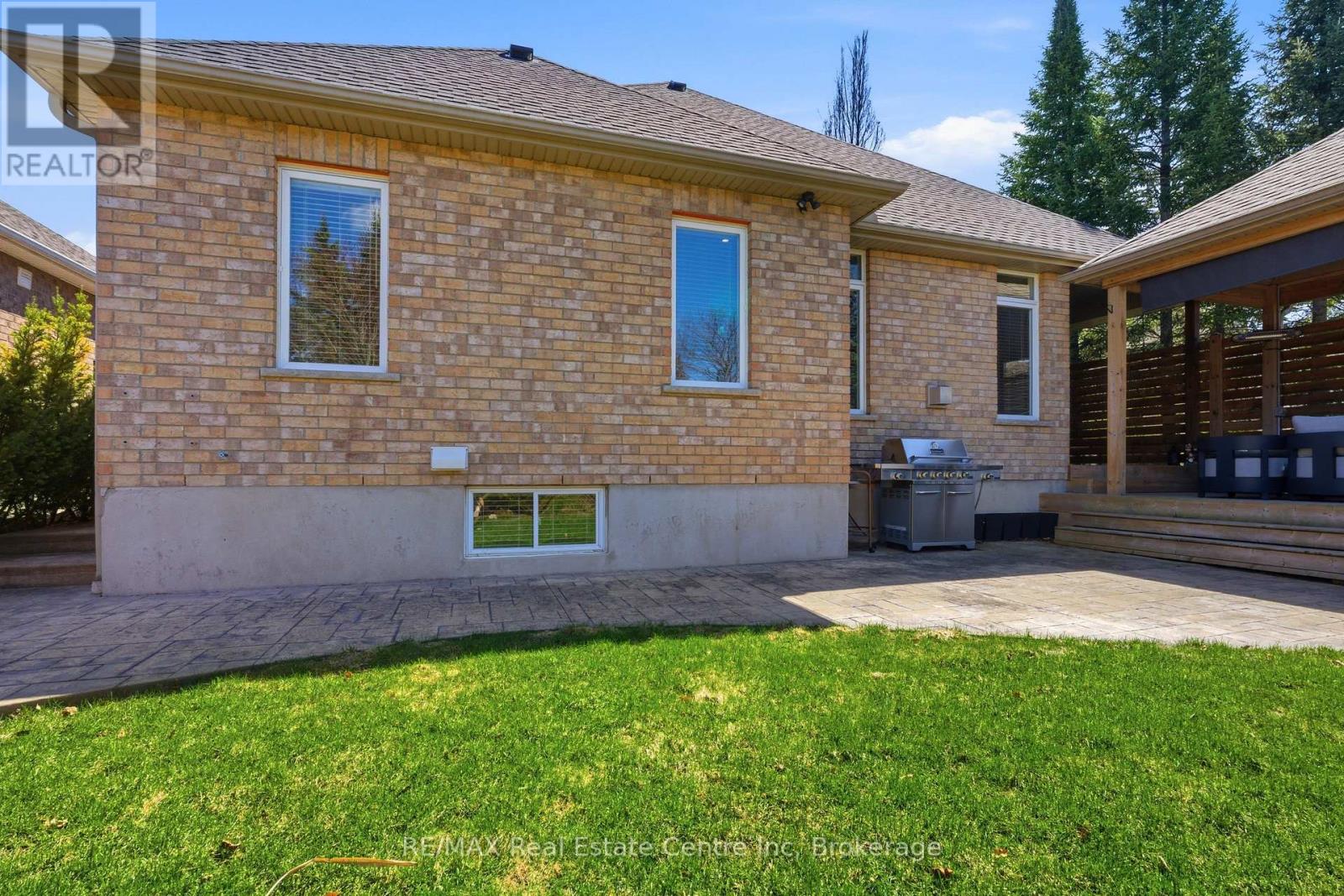 102 Kortright Road E, Guelph, Ontario  N1G 0A5 - Photo 44 - X12996208