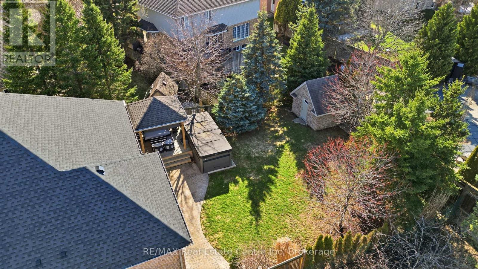 102 Kortright Road E, Guelph, Ontario  N1G 0A5 - Photo 46 - X12996208