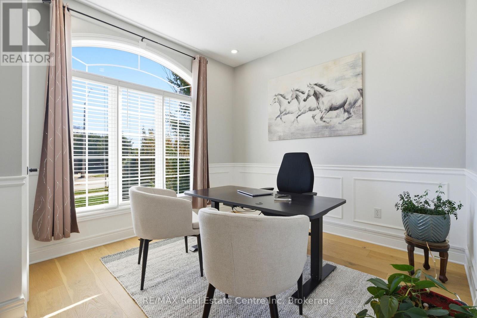 102 Kortright Road E, Guelph, Ontario  N1G 0A5 - Photo 8 - X12996208