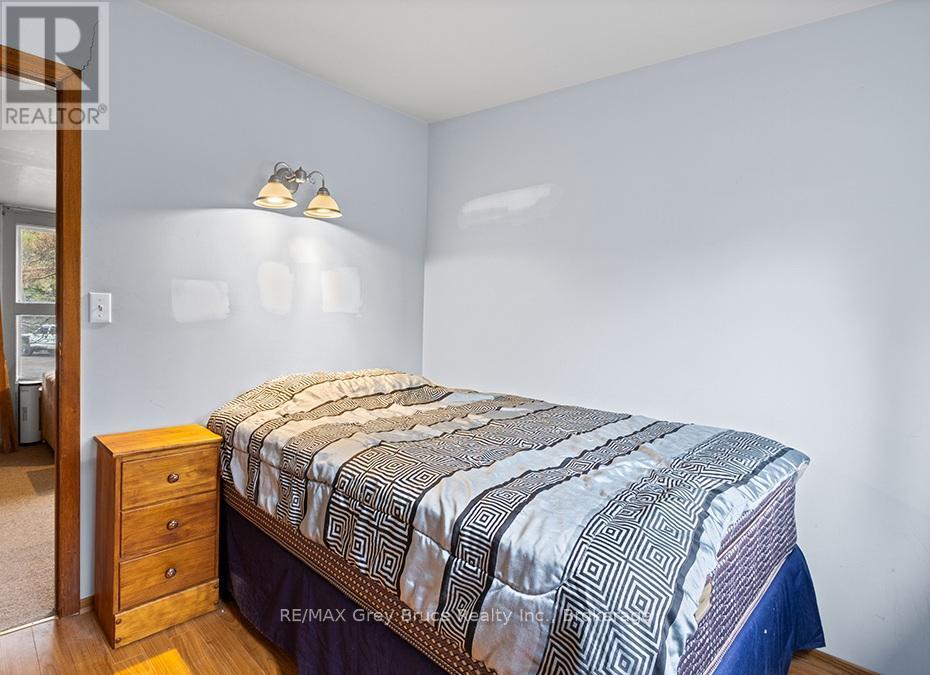 243 Mccullough Lake Drive, Chatsworth, Ontario  N0H 2V0 - Photo 24 - X12996258