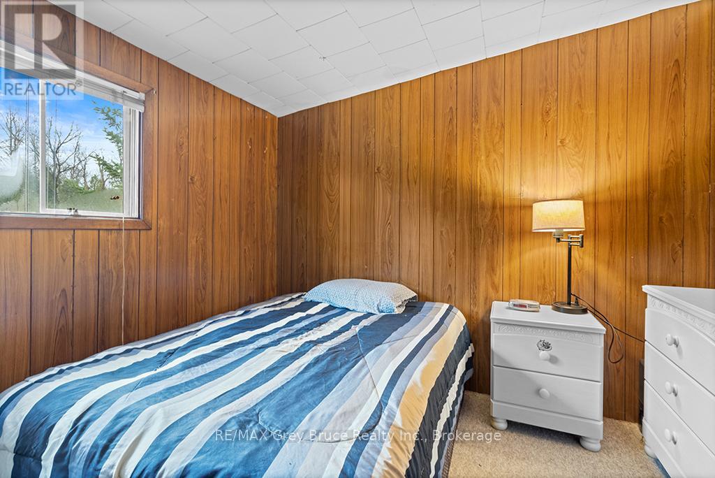 243 Mccullough Lake Drive, Chatsworth, Ontario  N0H 2V0 - Photo 27 - X12996258