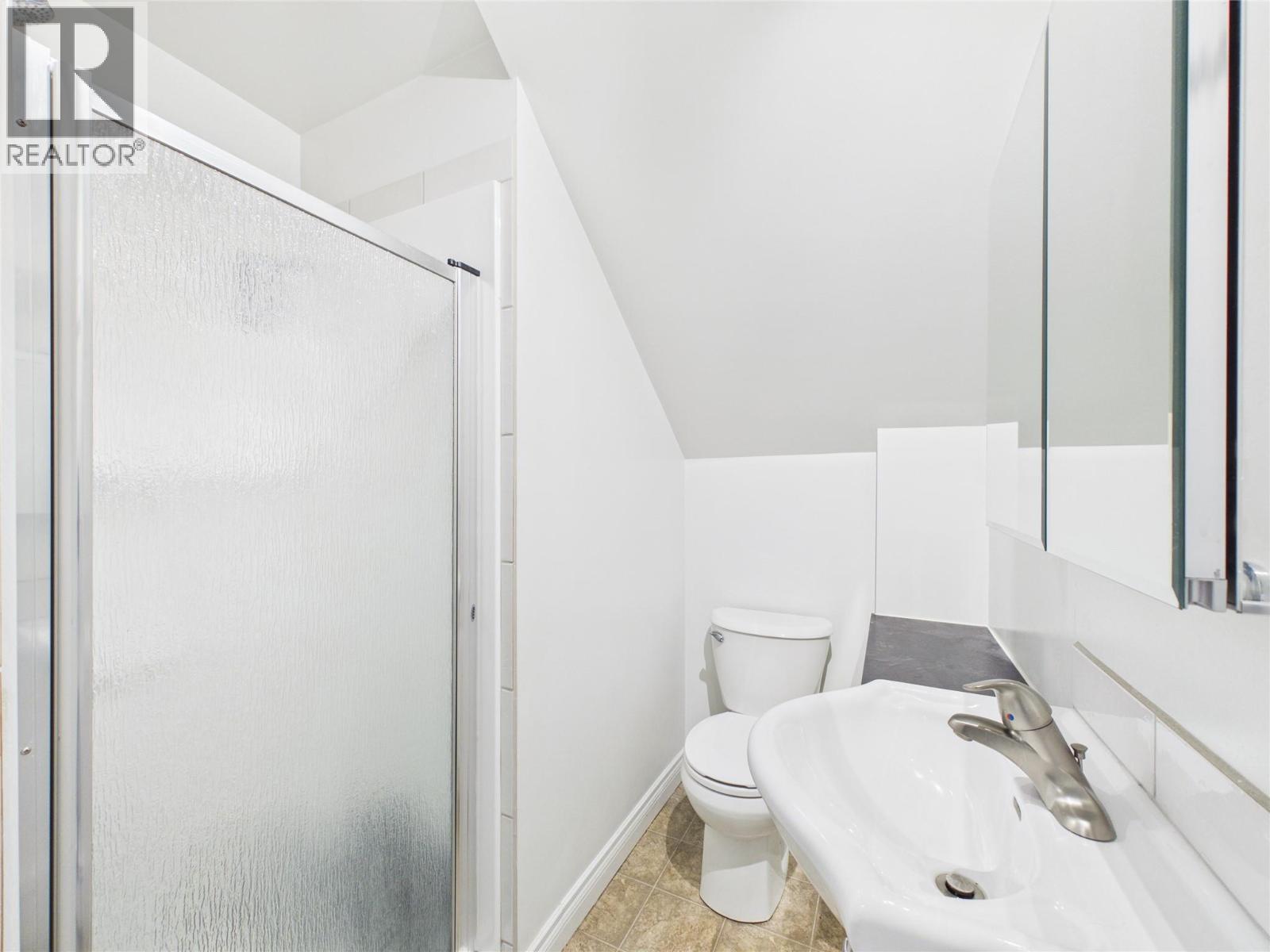 18 Park Avenue, Fernie, British Columbia  V0B 1M3 - Photo 20 - 10381281