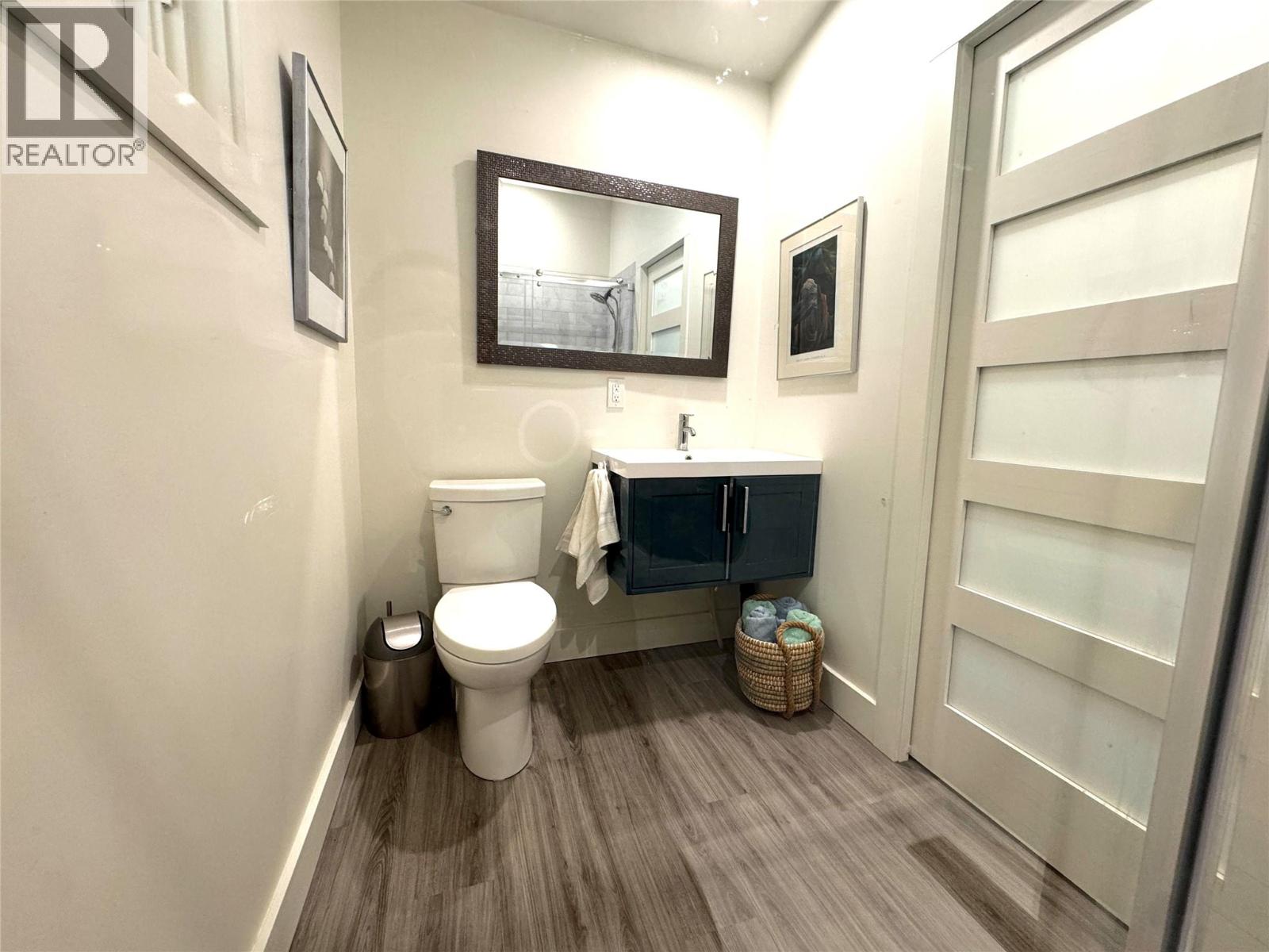 18 Park Avenue, Fernie, British Columbia  V0B 1M3 - Photo 25 - 10381281