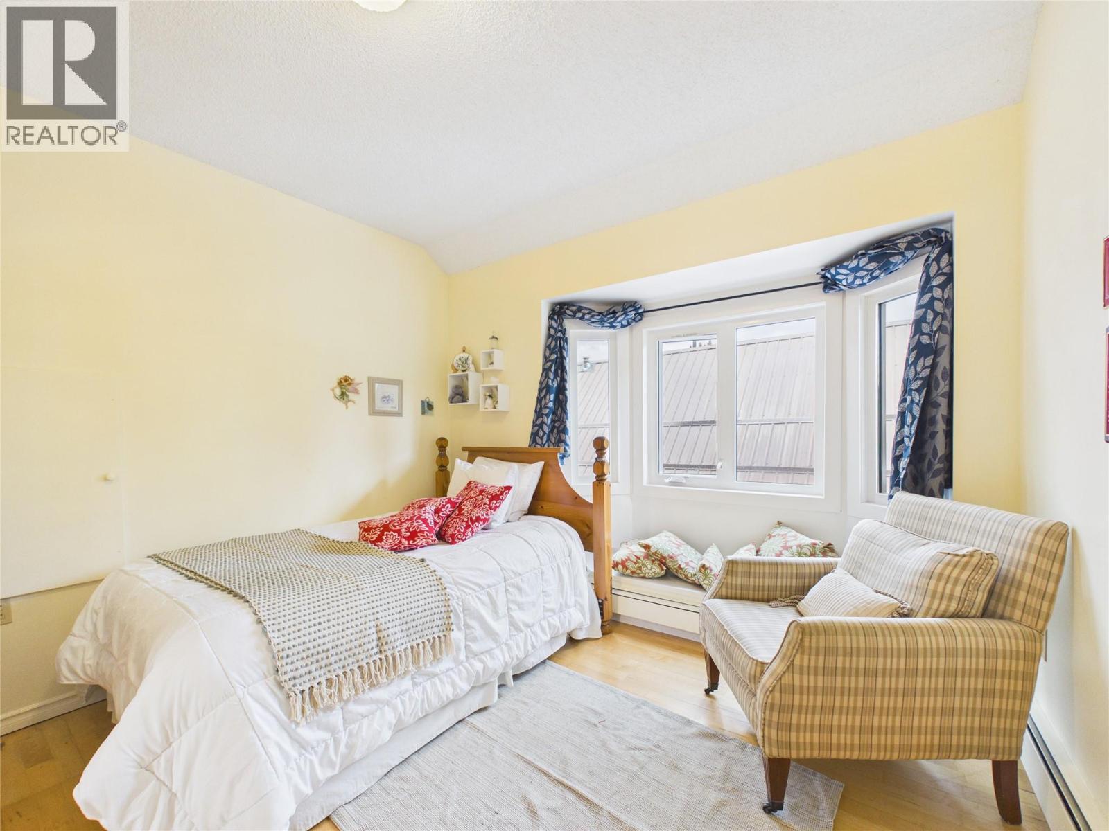 18 Park Avenue, Fernie, British Columbia  V0B 1M3 - Photo 29 - 10381281